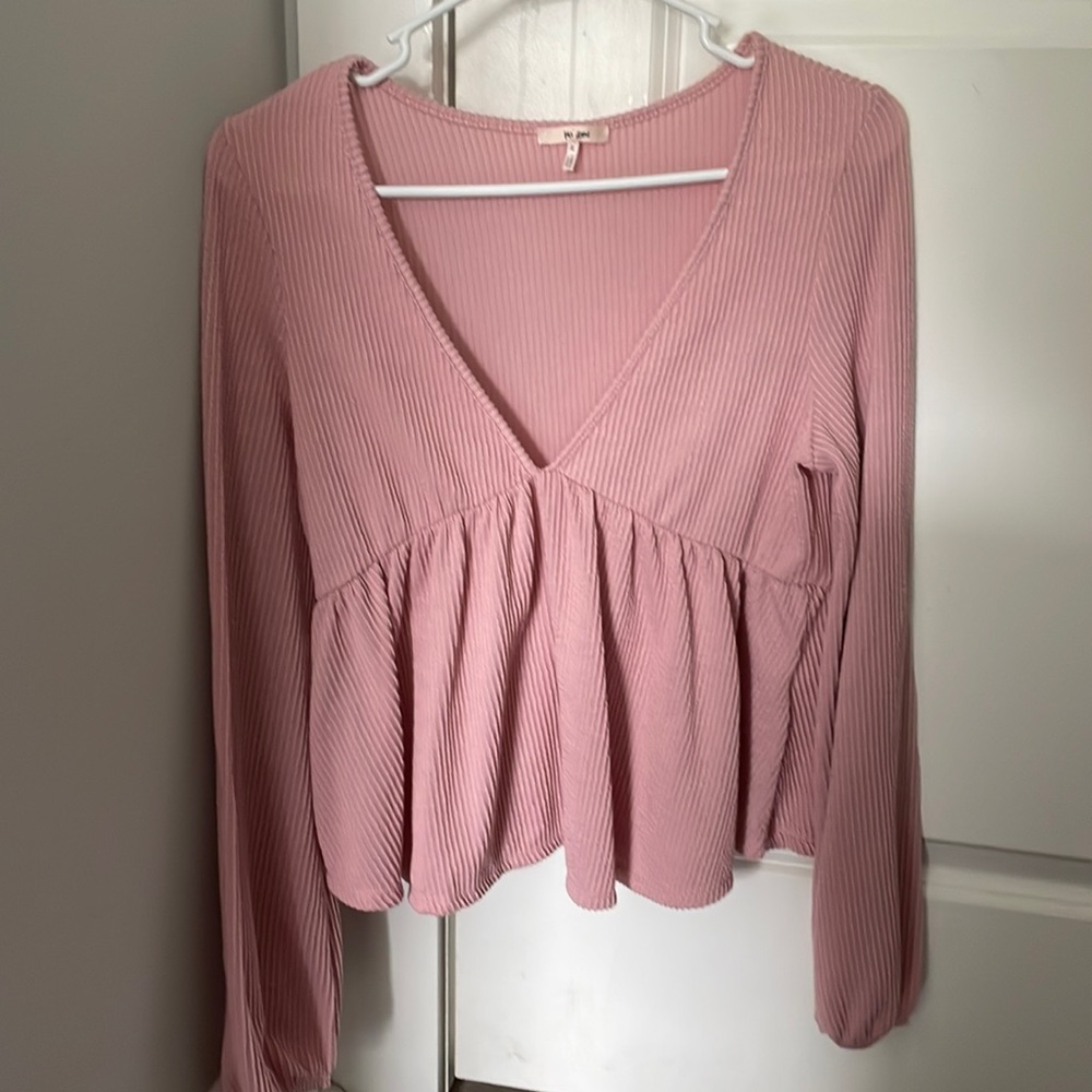 Ribbed baby pink blouse